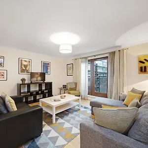 2 Bed Chic Near Shoreditch & Liverpool St Free Wifi & Parking By Aparts , London Großbritannien